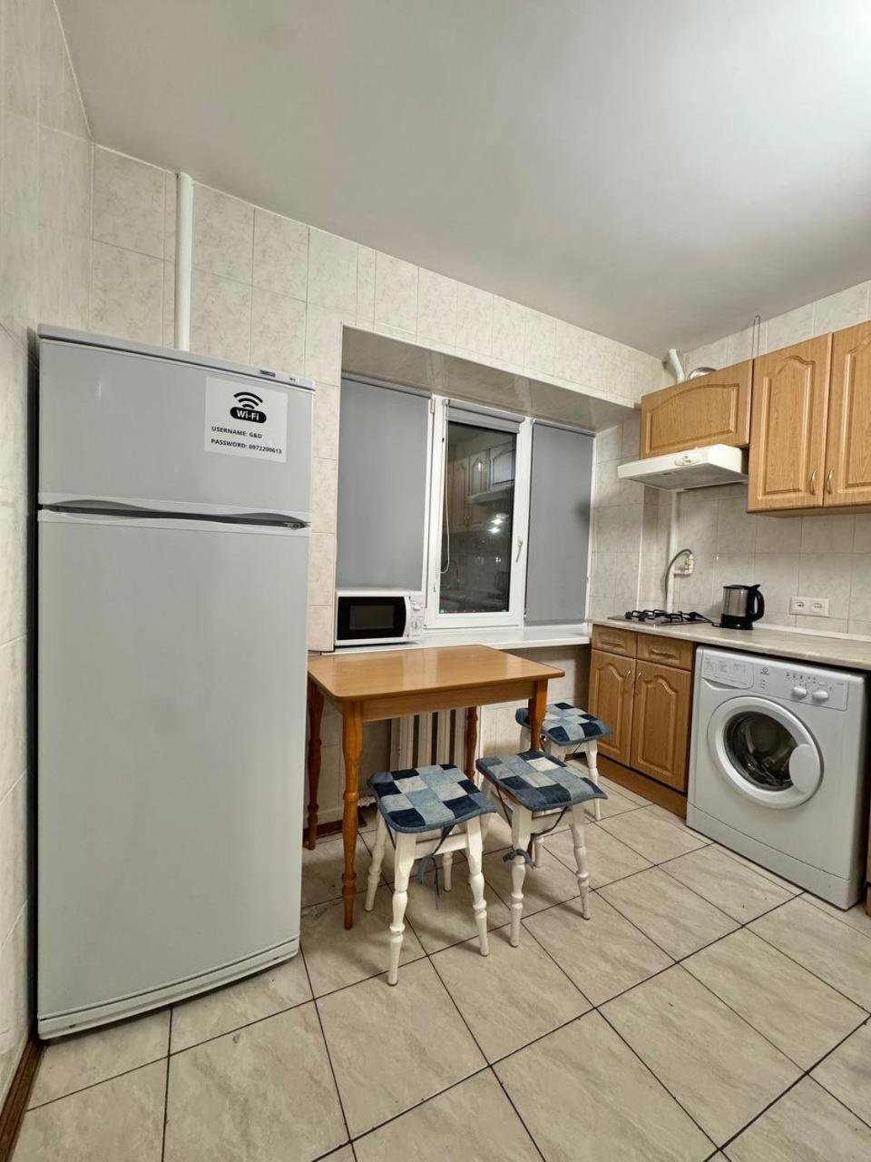 Apartment з 2-ма кімнатами в 5 хвилинах від м. печерська *